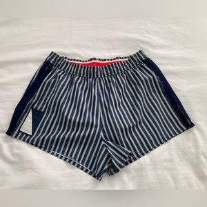 NEW Tracksmith run cannonball shorts size Small